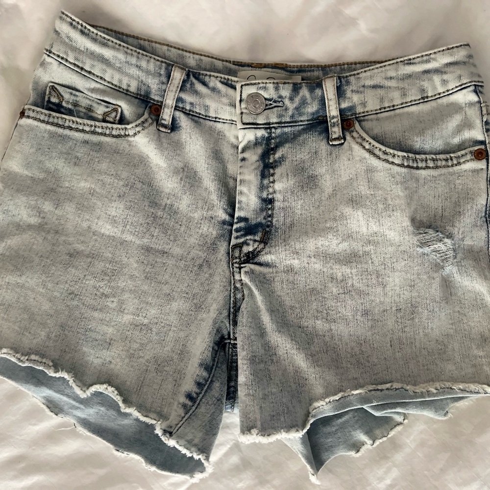 Jessica Simpson Blue Jean Shorts Cut-Off Style